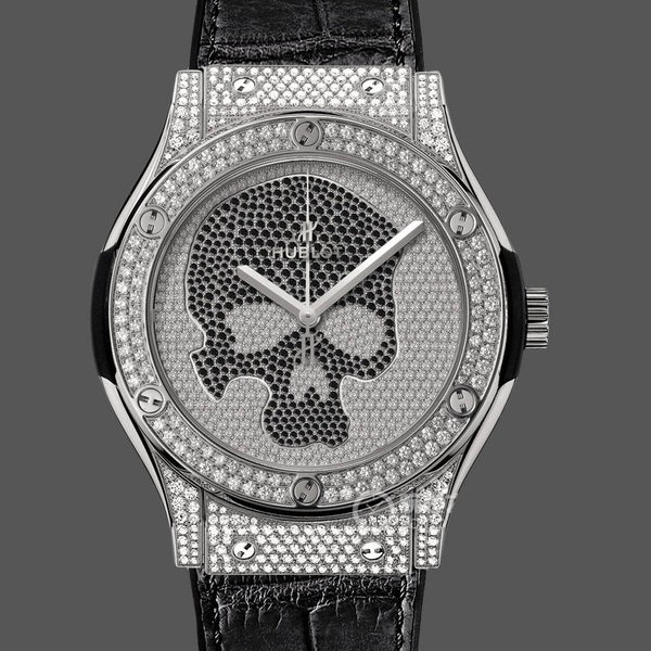 Replica Hublot Classic Fusion Skull Titanium Full Pave 511.NX.9000.LR.1704.SKULL 45mm Alltagsfreundlich