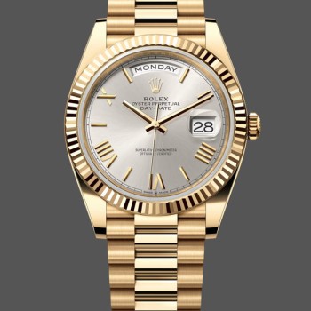 Replica Rolex Day-Date 228238 Silber Römisches Zifferblatt Geriffelte Lünette 40mm Herren Replica Uhren