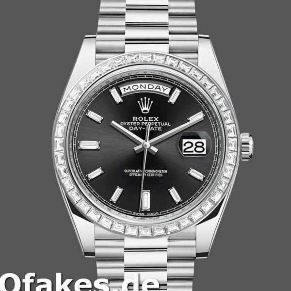Replica Rolex Day-Date 228396TBR Black Dial Diamond Bezel 40mm Herren Replica Uhren